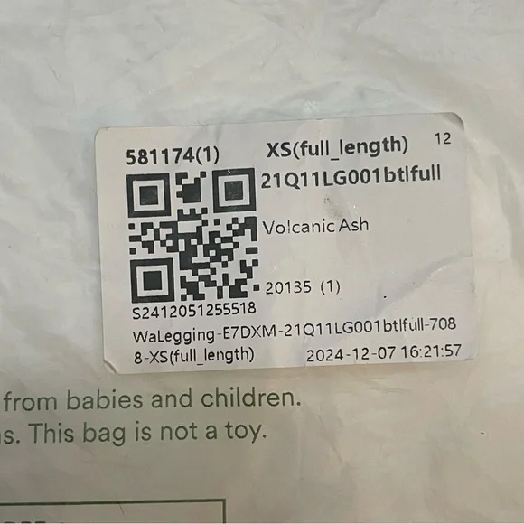 HALARA Leggings in Volcanic Ash, Sz XS. Full length - Picture 5 of 8